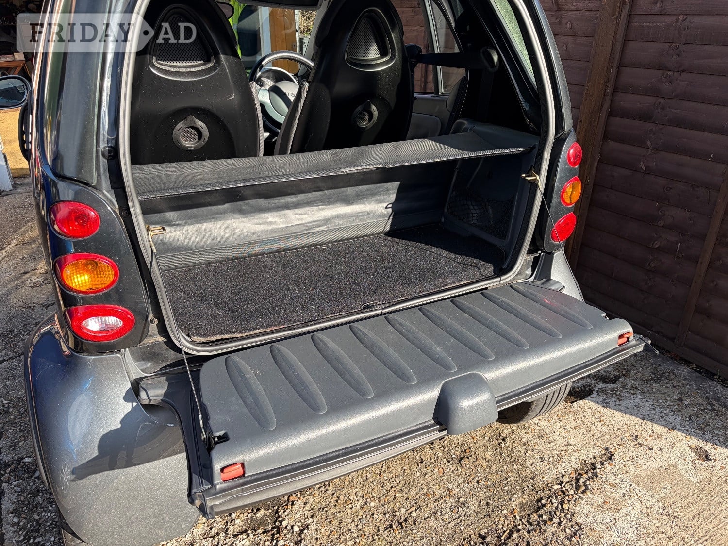 SMART CAR FOR 2 2004 ( SPARES OR REPAIRS ) - Cars