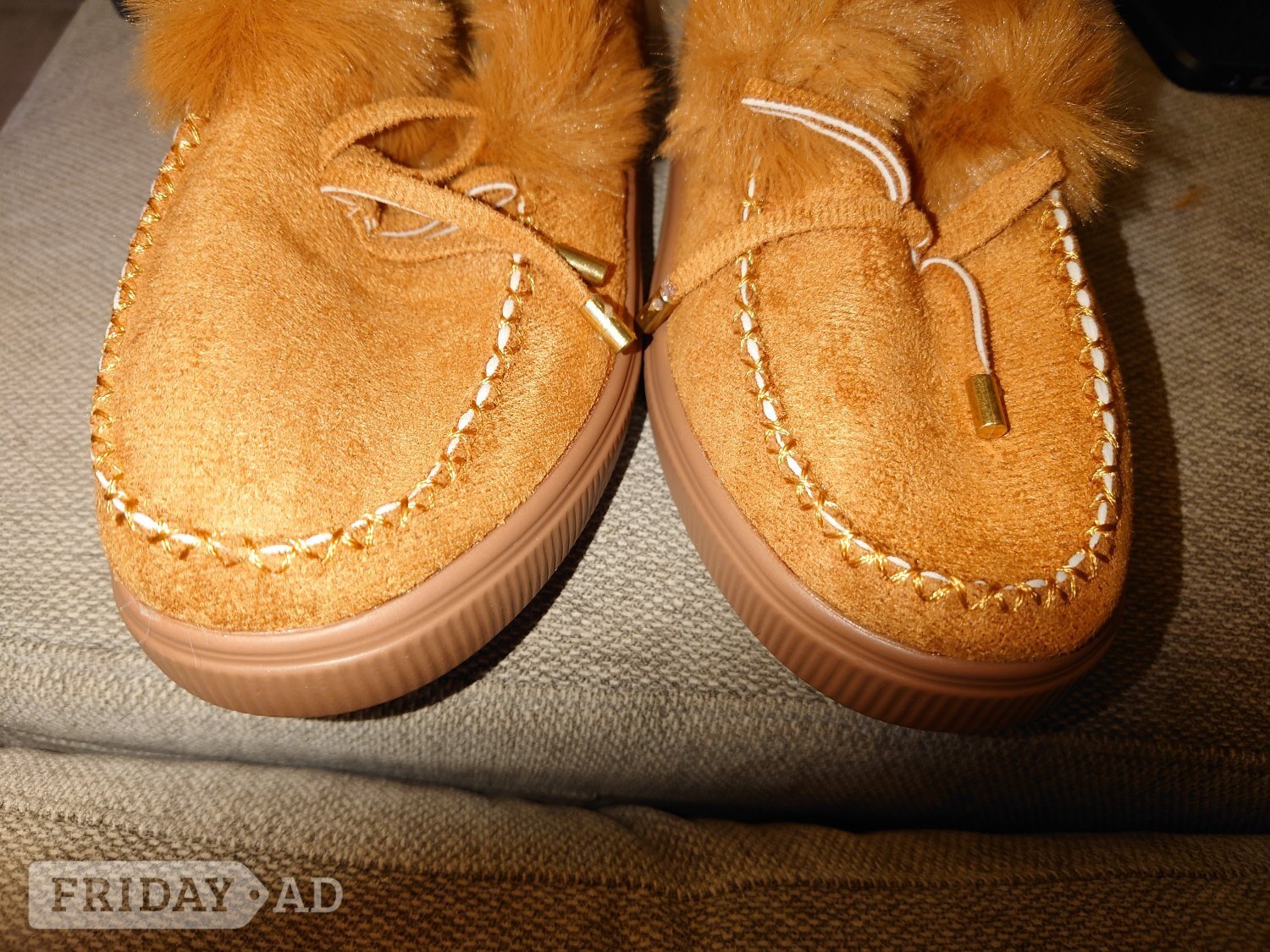 Weston-Super-Mare Brown slippers size 4 Euro 37