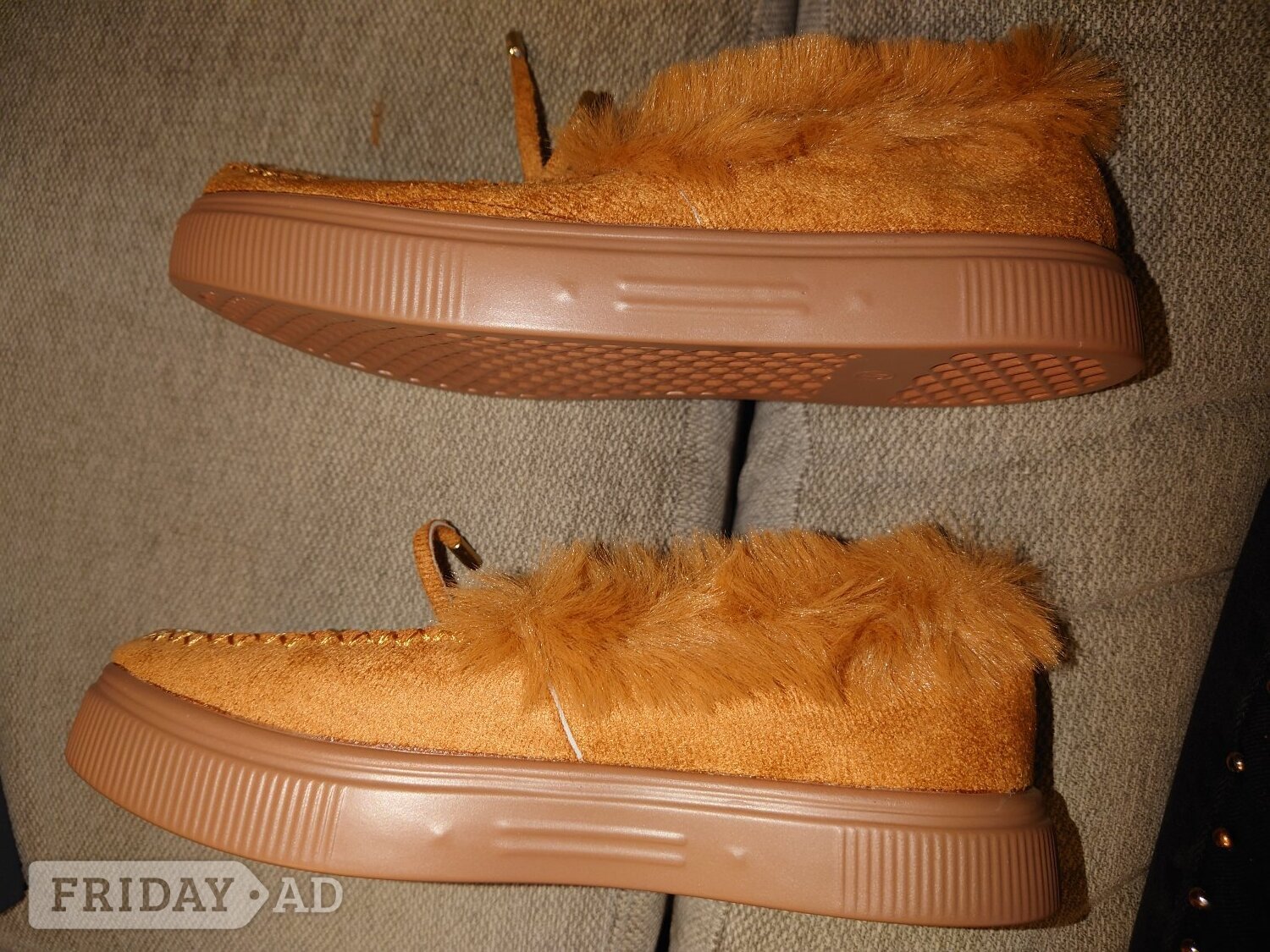 Brown slippers size 4 Euro 37 - Clothing, Footwear & Accessories