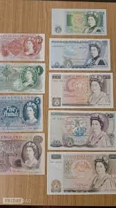 Queen and king £20 Banknotes collection  in London