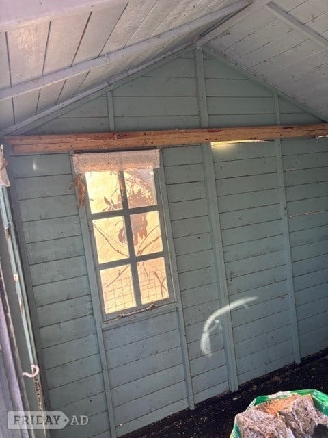 Lancing Free summerhouse/shed buyer dismantles and collects
