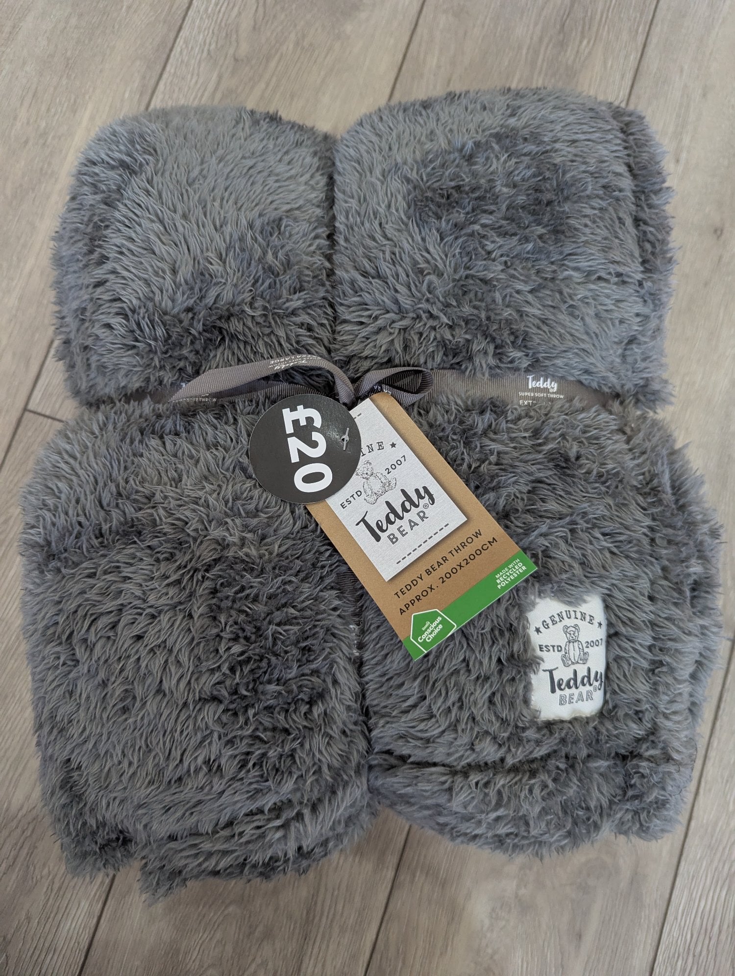 BNWT huge Dunelm teddy fleece grey blanket 200x200cm