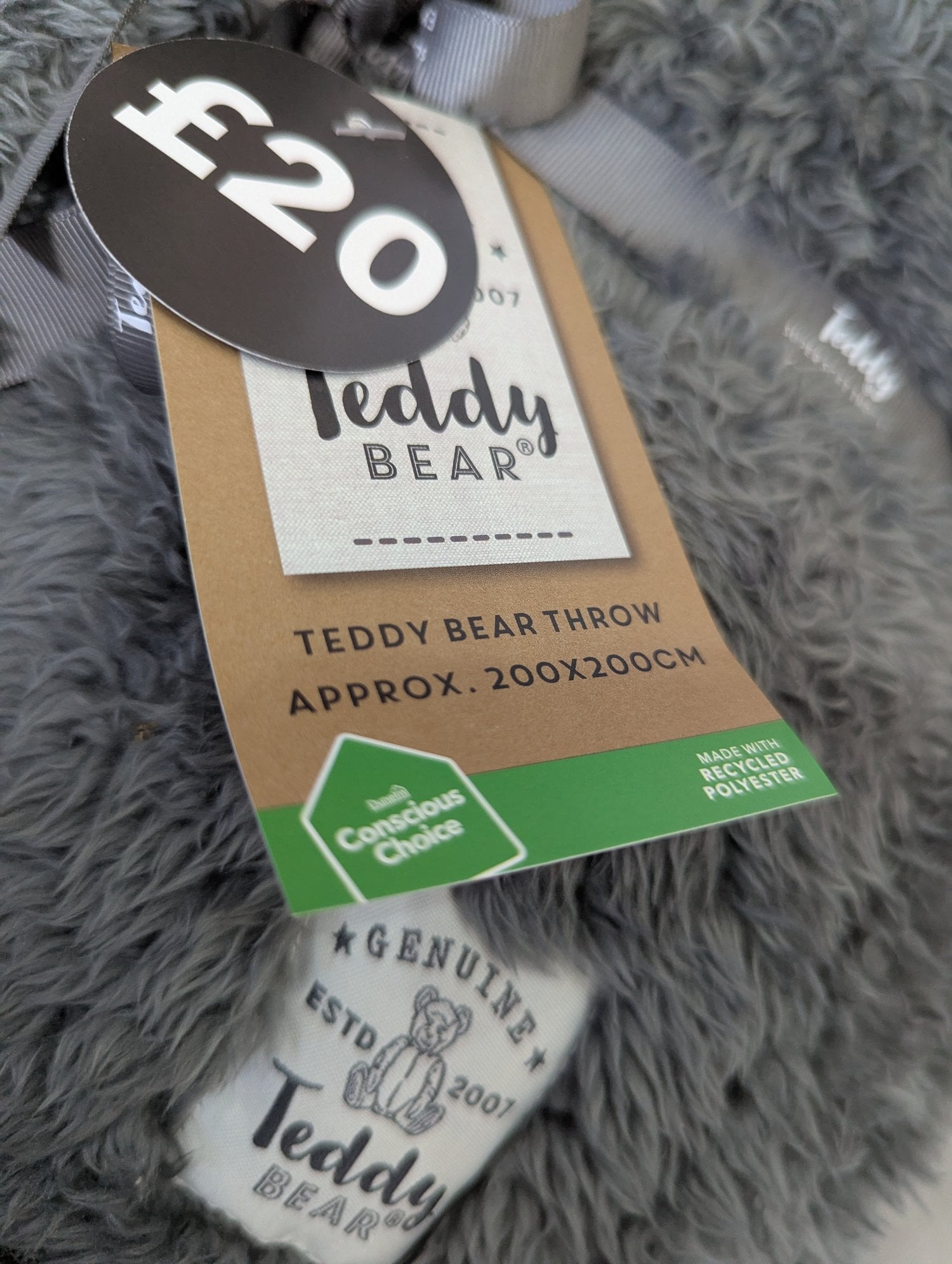 BNWT huge Dunelm teddy fleece grey blanket 200x200cm - Home Decor in Redhill