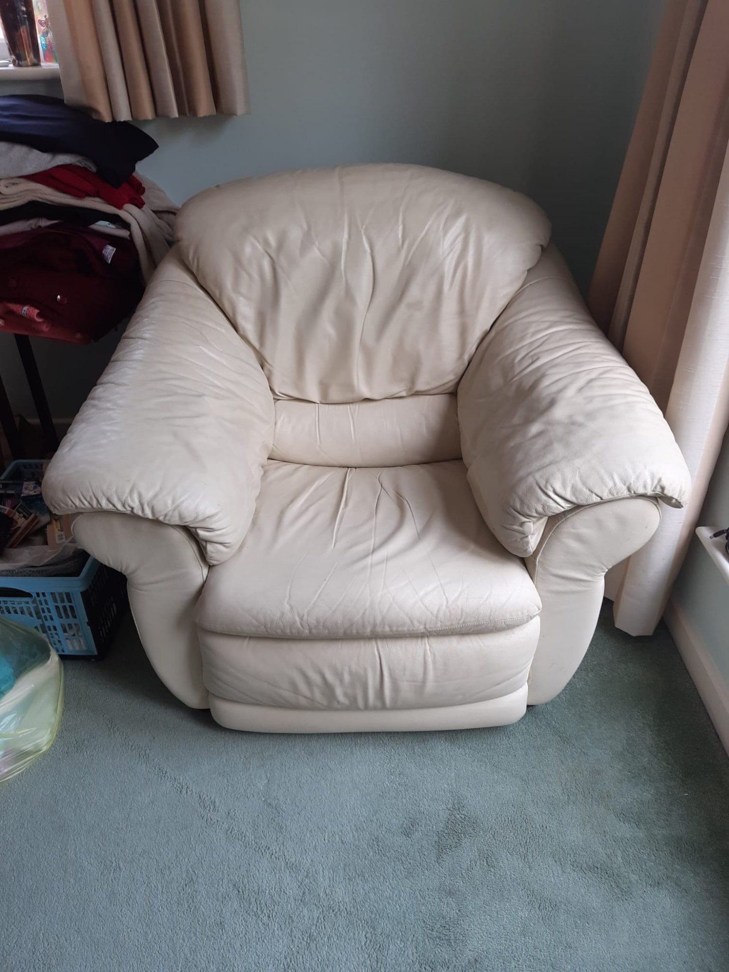 Cream leather 3 seater sofa 