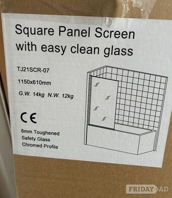 Bath screen shower screen