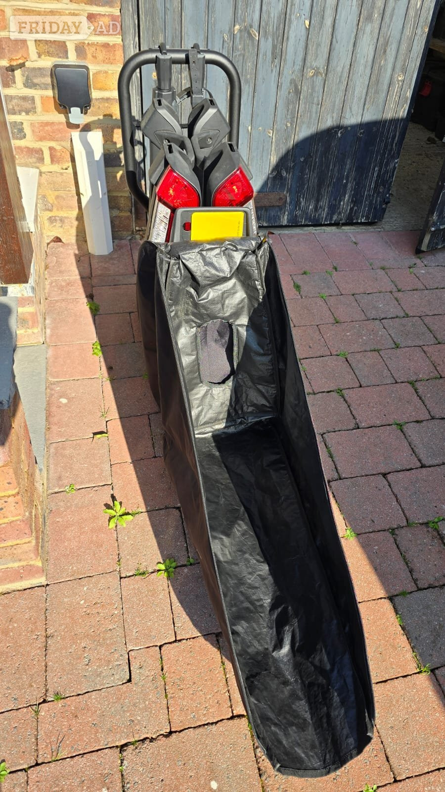Thule EasyFold 3 Two Bike Cycle Carrier Rack (9442) Plus Storage  - Parts & Accessories in Seaford
