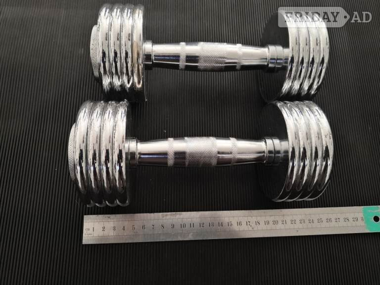 Pair of 6KG (12KG Total) Adjustable Chrome Dumbbells. VGC. - Sports Equipment in Lewisham