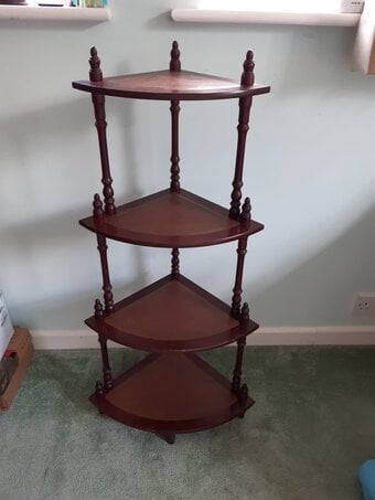 Corner display stand 