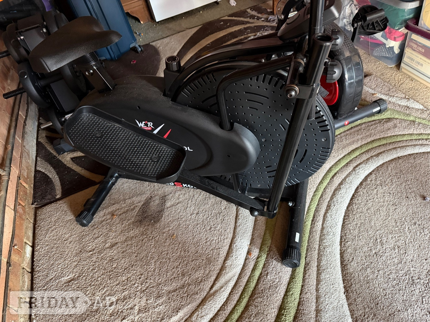 Cross trainer exerciser in Wellingborough