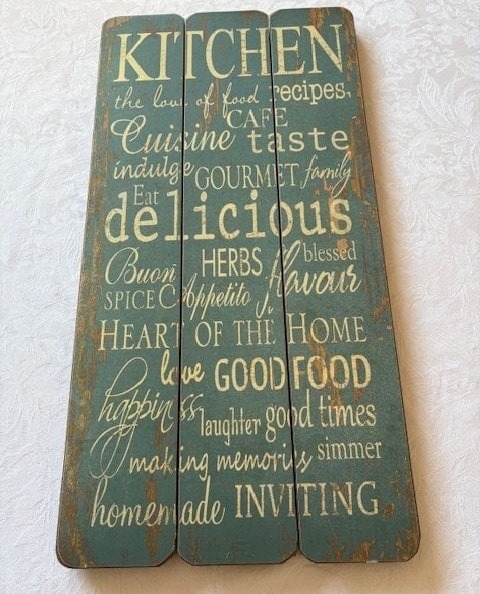 Wooden Kitchen Plaques (3 x for £5)