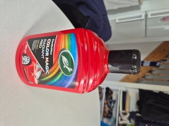 Colour magic Car Wax.