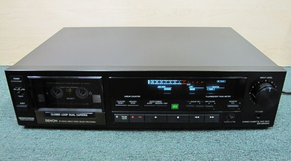 WANTED: Denon DR-M44HX cassette deck. (HIFI separate).