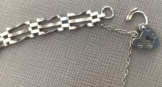 Sterling silver gate bracelet - Clothing, Footwear & Accessories in St. Leonards-On-Sea