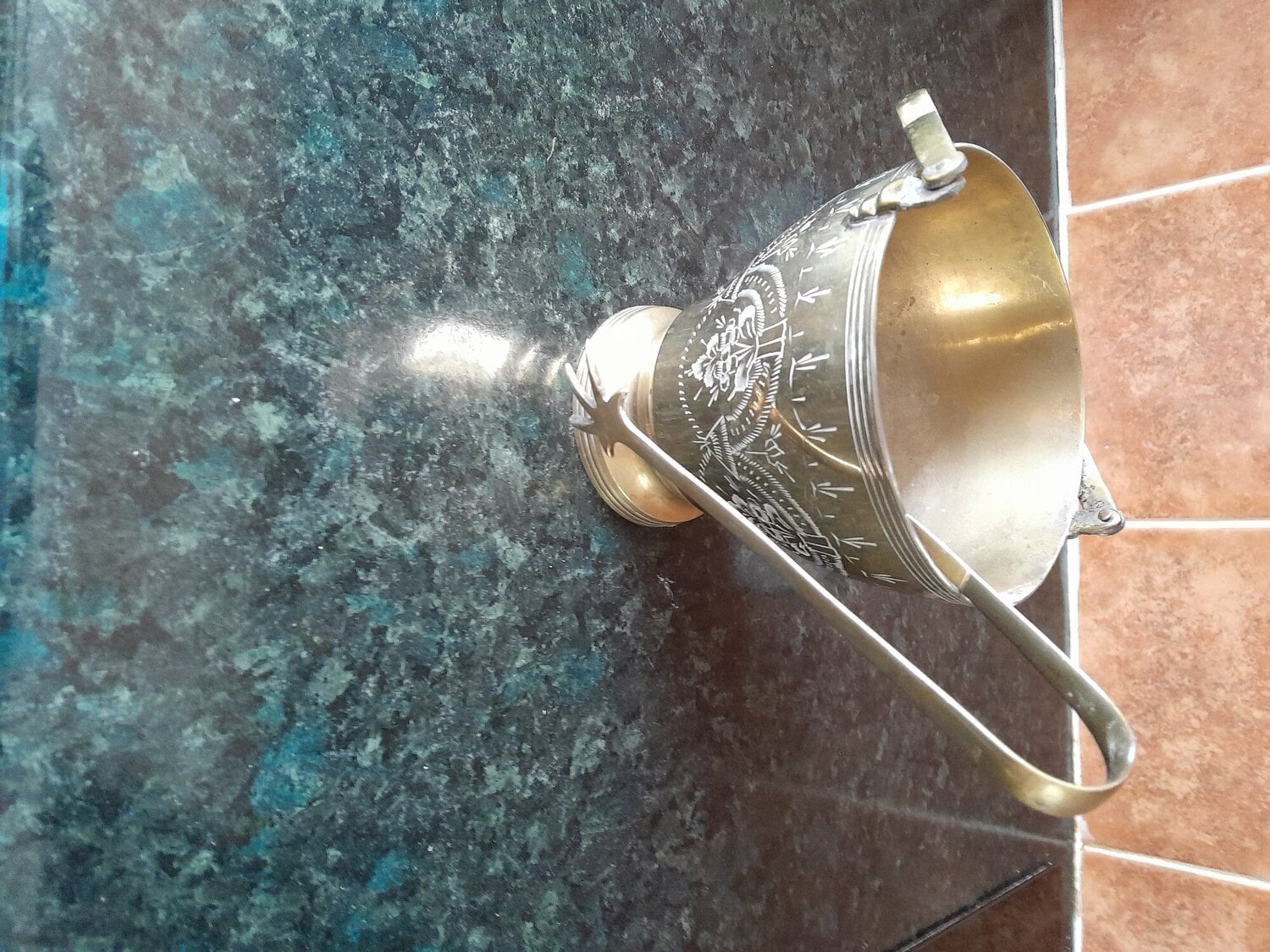 Vintage Ice bucket with Tongs in Bexhill-On-Sea