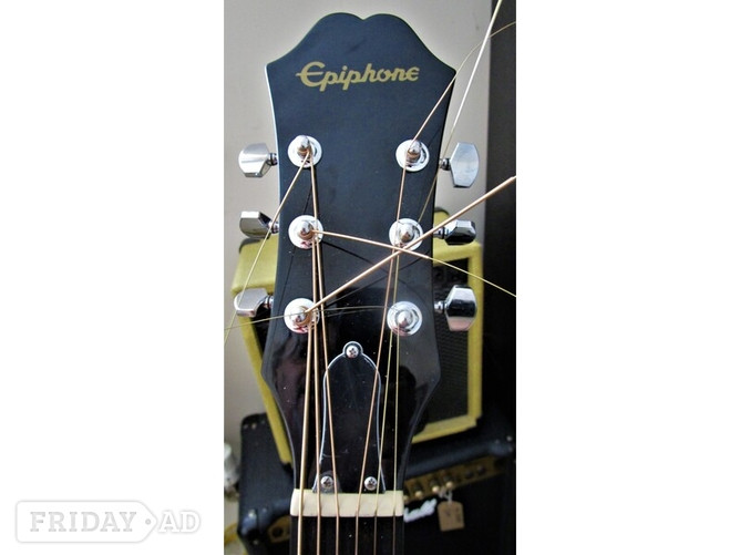 Northampton EPIPHONE  DR100 N.   vgc  Quality New Strings. Set-up