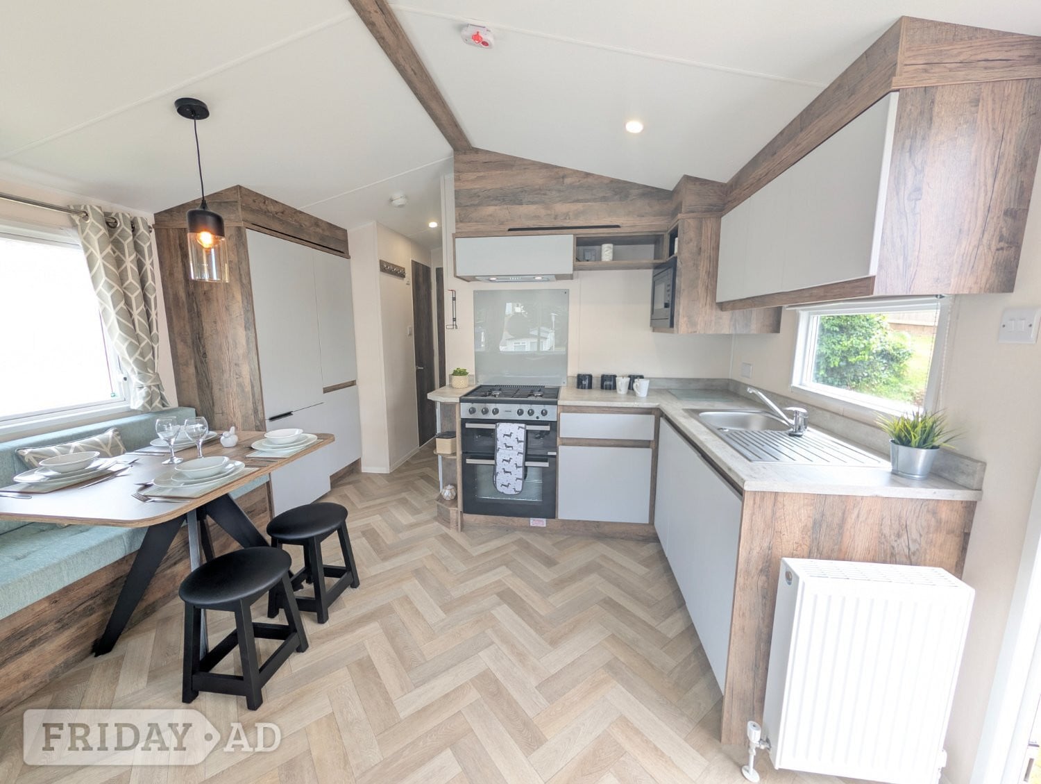 [ berth ]Willerby Brookwood