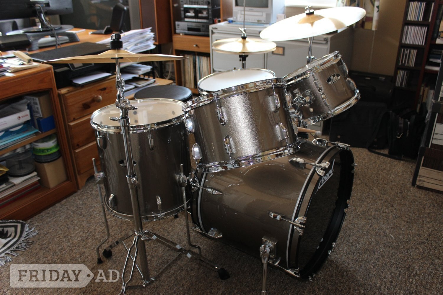 Pearl Roadshow 5-Piece Drum Kit, Bronze, with Zildjian cymbals in Peacehaven