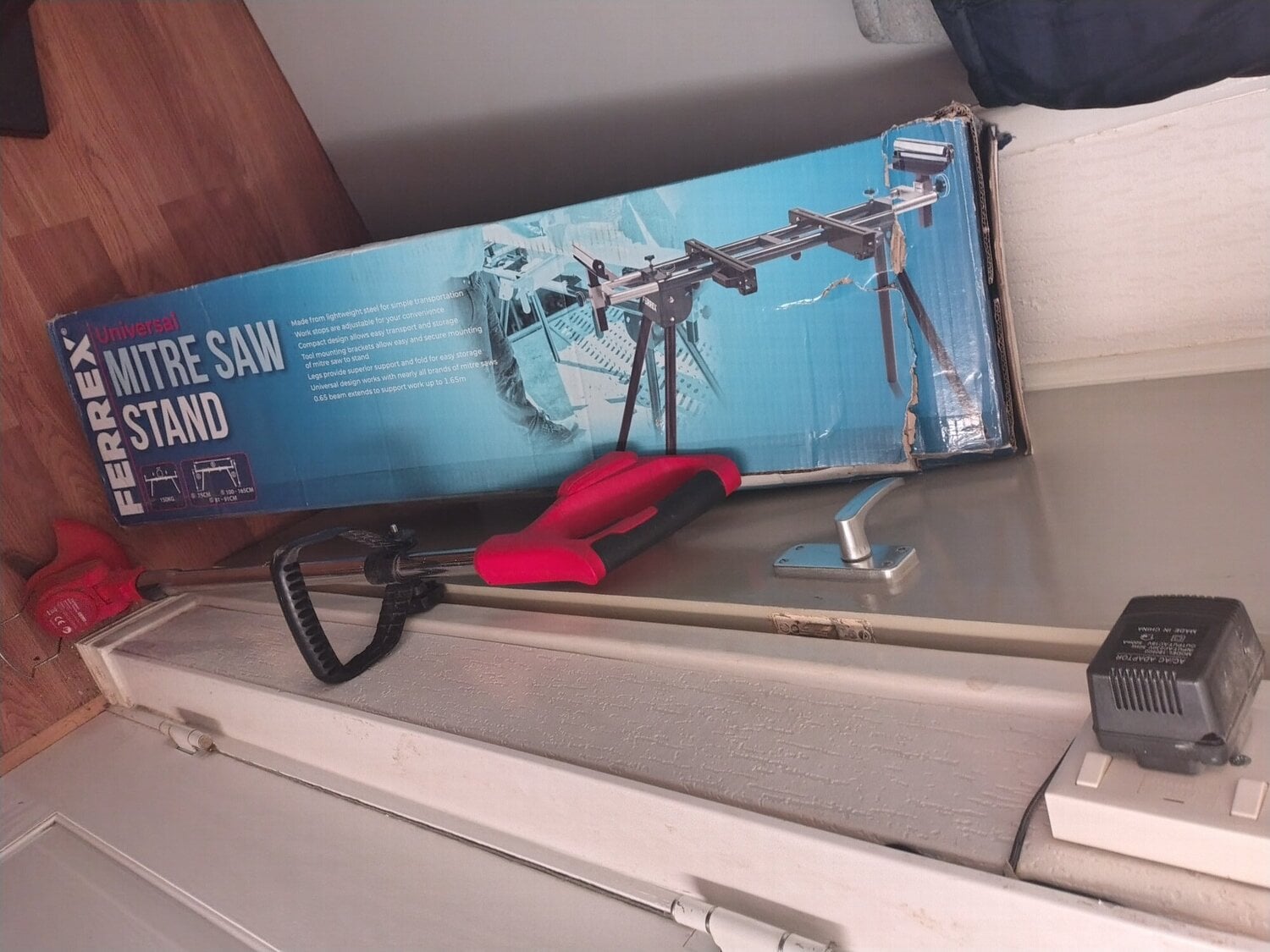 Mitre saw stand