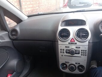 Vauxhall Corsa 1.2 SXi 2010