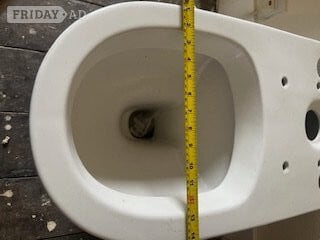 Corner Loo/ Corner Toilet Bowl with Sistern - Home Decor in St. Leonards-On-Sea