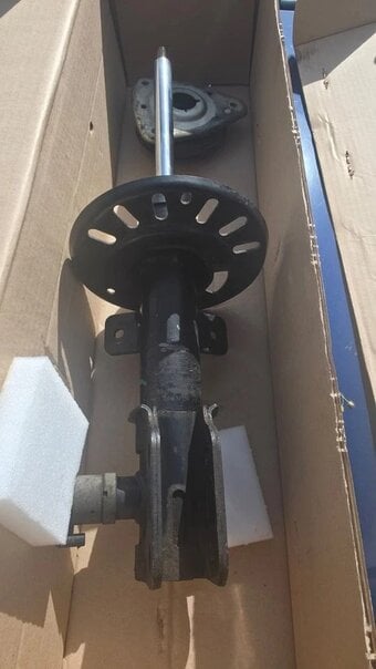 Peugeot 508 SW Front Right Adaptive Damper 9830035480