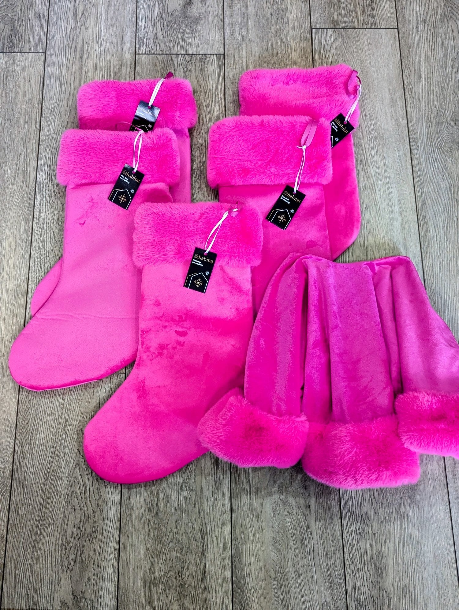 BNWT habitat pink Christmas stockings medium with fur trim