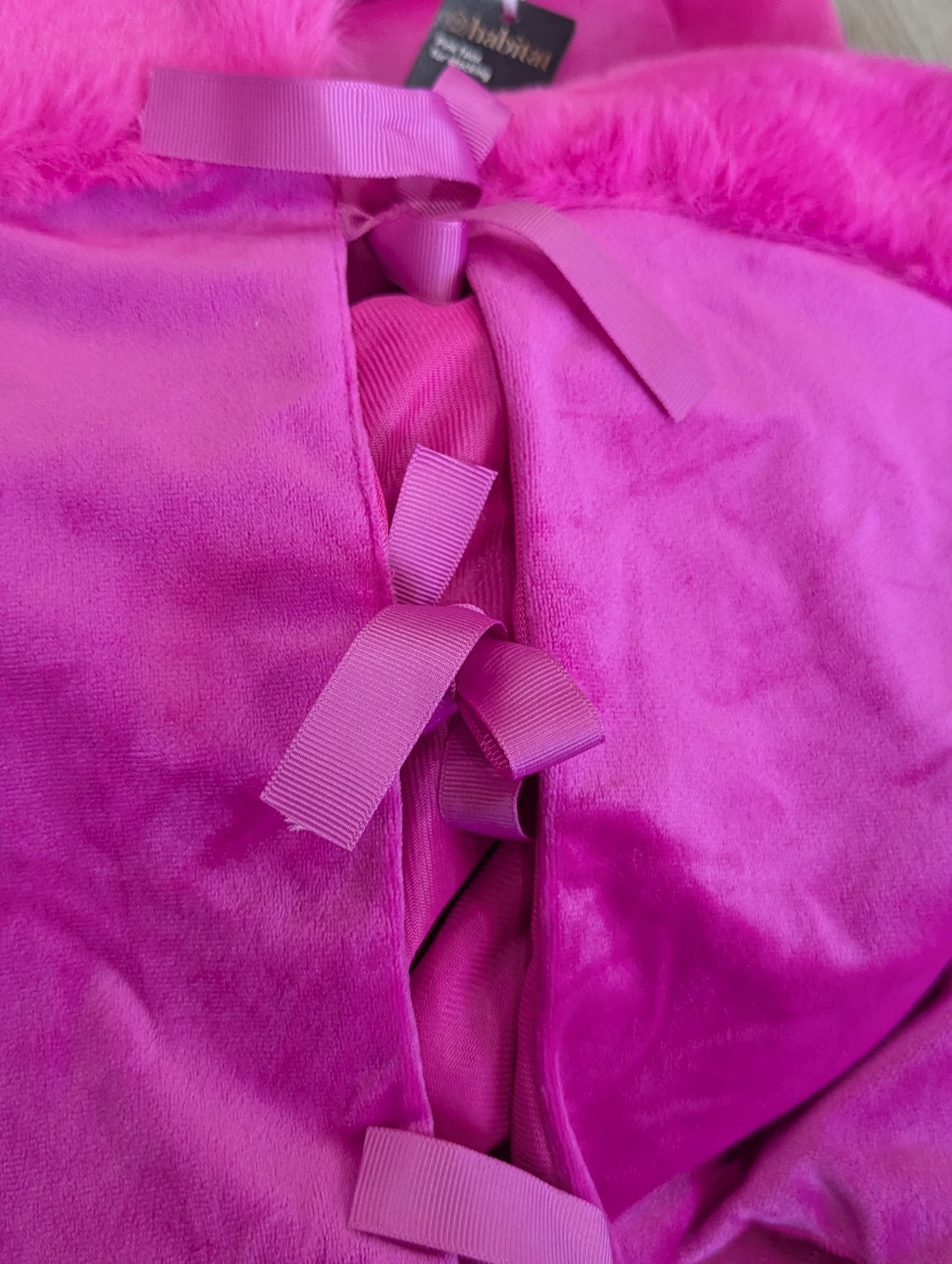 BNWT habitat pink Christmas stockings medium with fur trim - Home Decor in Redhill