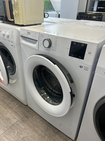 BEKO 8KG WASHING MACHINE