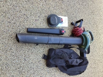 BOSCH GARDEN TIDY 3000 BLOW/VAC
