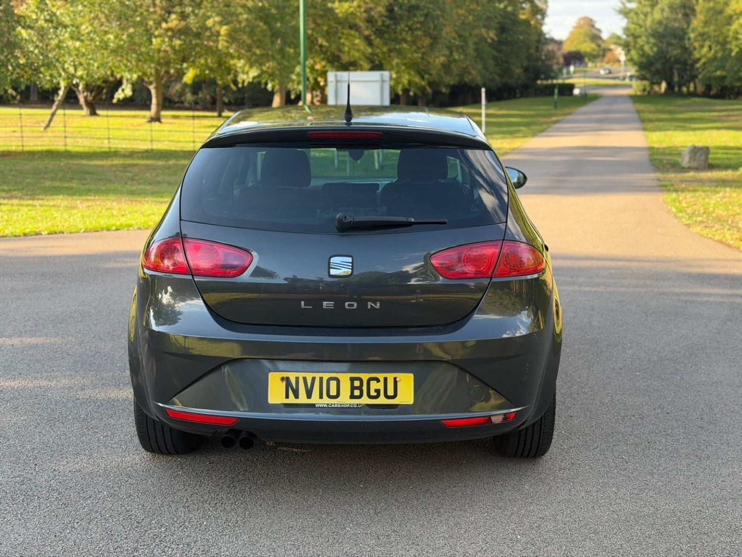  2010 SEAT Leon 2.0 TDI SE Manual - Cars in Peterborough
