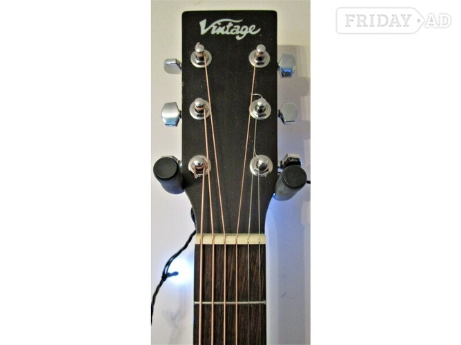 Elec / Acoustic VINTAGE VE900 MH  vgc with Quality New Strings and Set -Up
