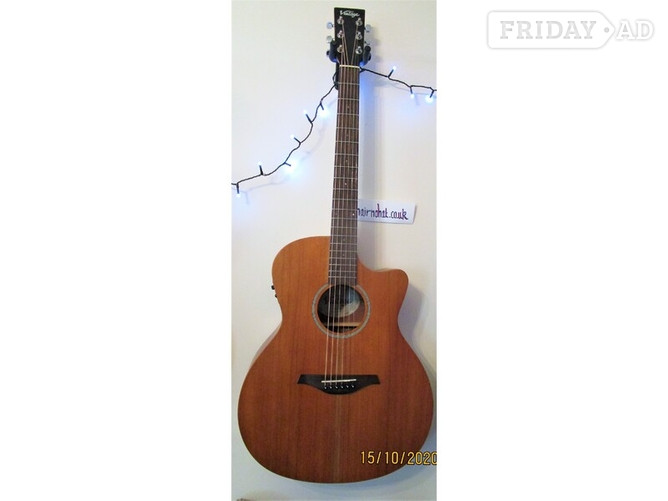 Elec / Acoustic VINTAGE VE900 MH  vgc with Quality New Strings and Set -Up - Musical Instruments in Northampton