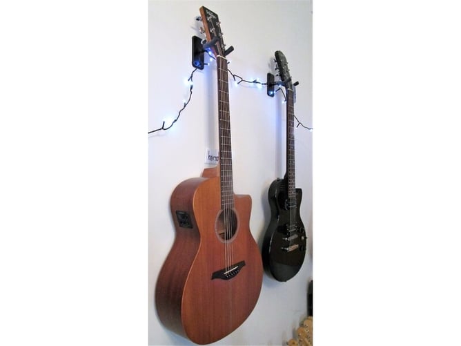 Elec / Acoustic VINTAGE VE900 MH  vgc with Quality New Strings and Set -Up - Musical Instruments