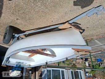 Rowing/ fishing Dingy