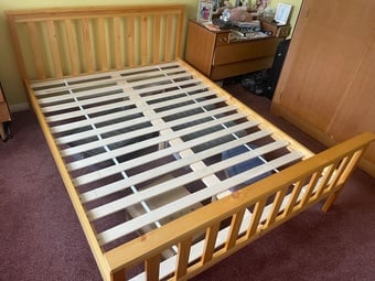 Wooden Double Bec