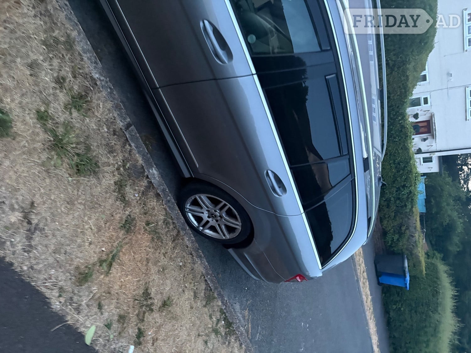 [ berth ]Mercedes C-class