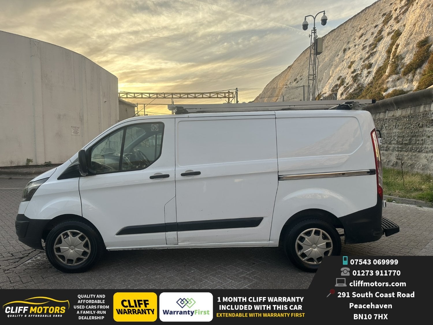 [ berth ]Ford Transit Custom