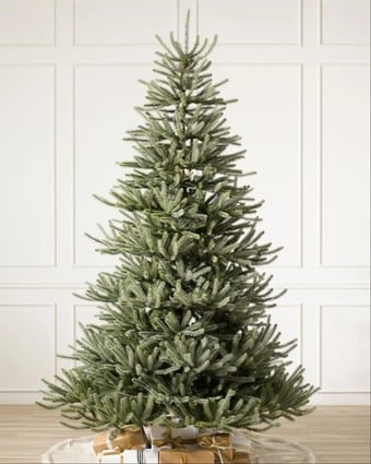 Superb Quality Artificial 6 foot Christmas Tree