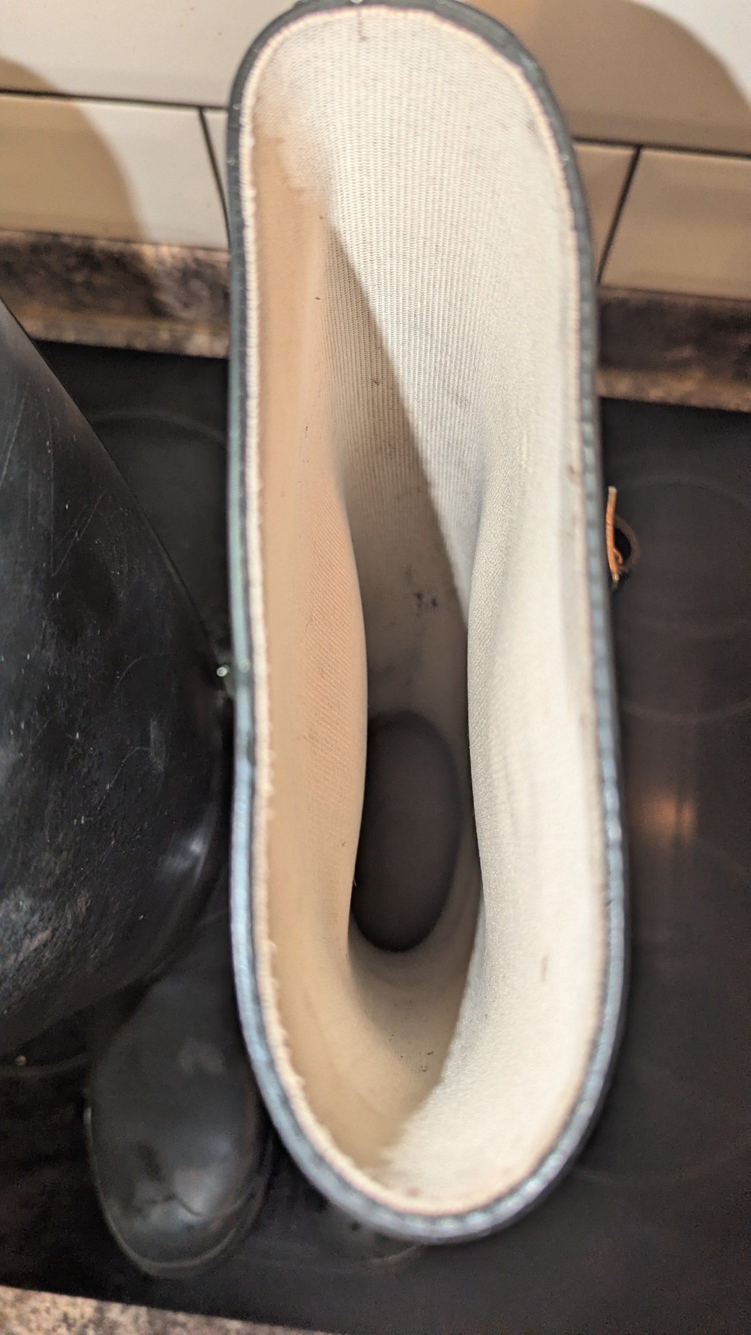 Wellington Boots "Hunter" Wellies. Size 7 Dark Green .  - Agricultural in Bognor Regis