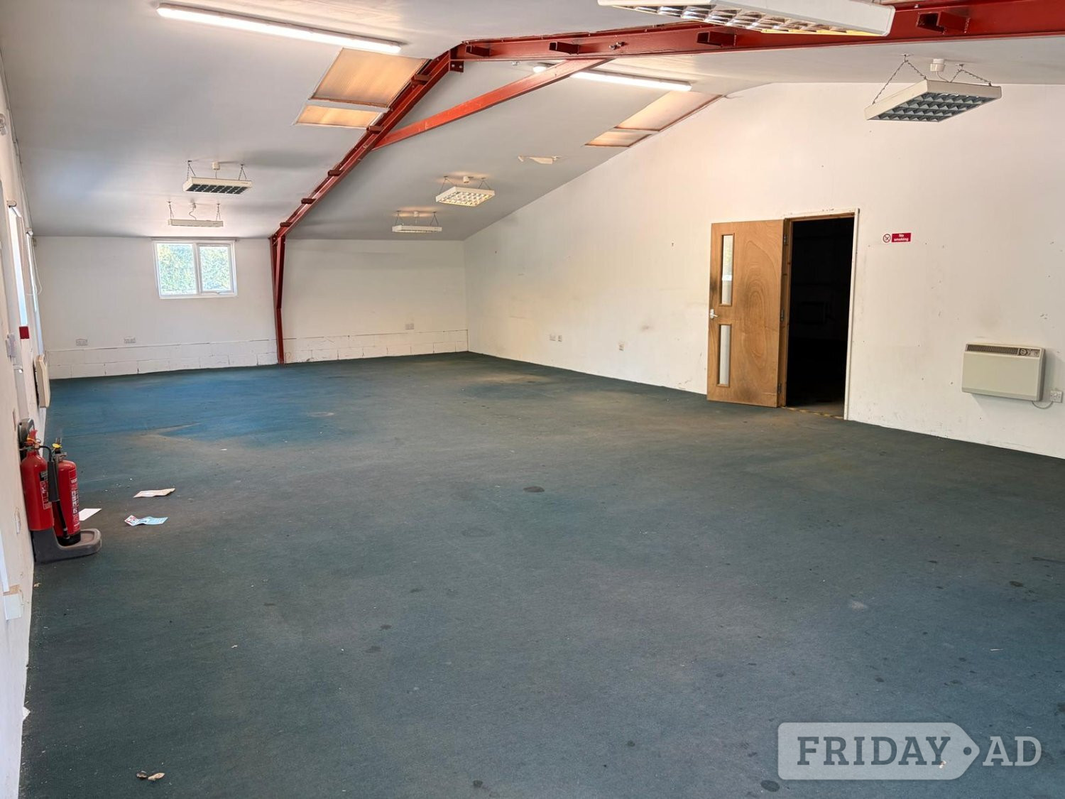 3300 SQFT Office, workshop, storage mixed use availble now