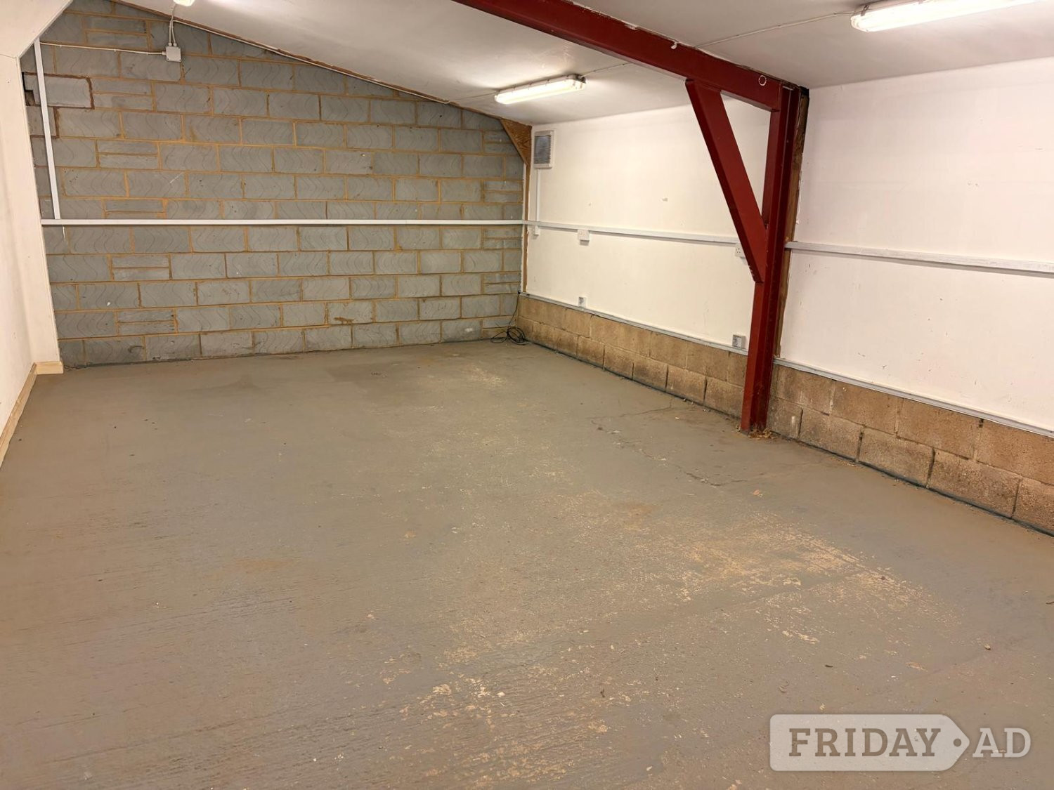 3300 SQFT Office, workshop, storage mixed use availble now - Commercial Properties