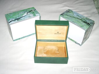 Rolex Daytona original & genuine watch box set only.