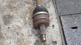 Hyundai Tucson Kia Sportage RH Driveshaft 49501D7010