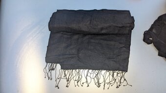 Cashmere black pashmina