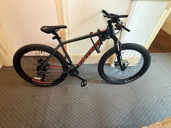 Men’s carrera vendetta size L bike 