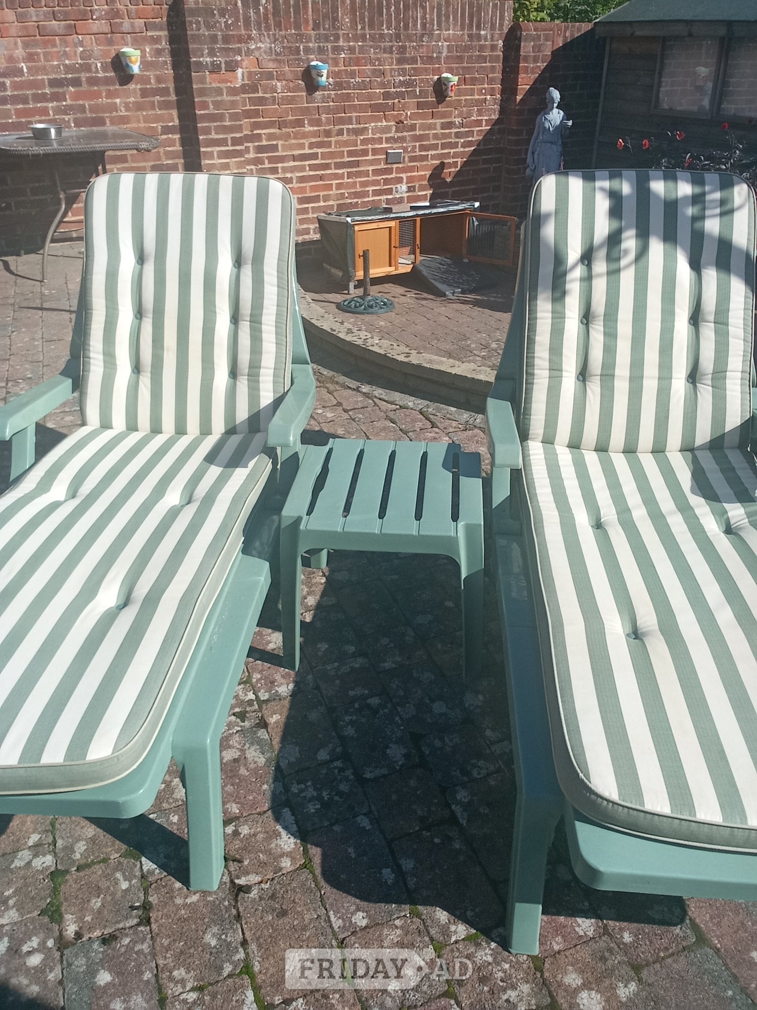 Two sunbeds with cushions and table - Garden