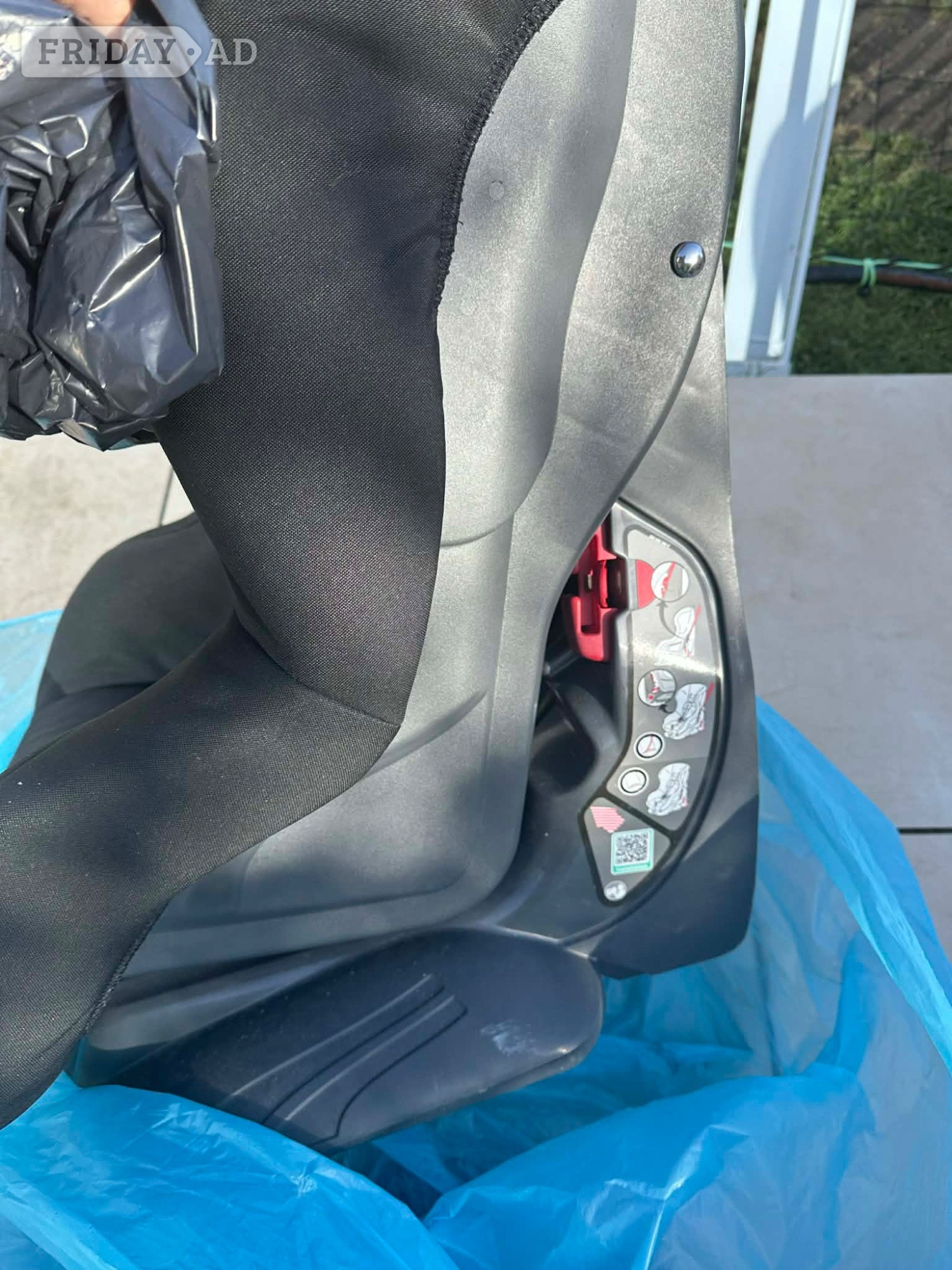 Britax Roma. Car seat - used for one flight - Baby & Kids in Llantwit Major