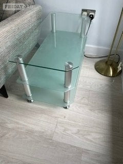 GLASS/CHROME SIDE TABLE/TV STAND