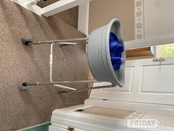 Walking frame storage/carry caddy
