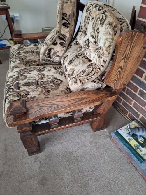 Pevensey TWO SEAT WOOD FRAMED COTTAGE STYLE SOFA  buyer collects
